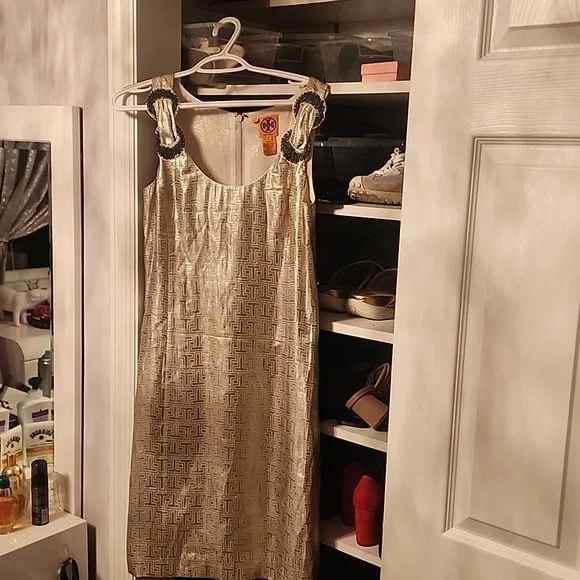 Dresses | Women Tory Burch Shiny Gold Sleeveless Eveningcocktail Tank Shift  Dress Size 8 | Poshmark